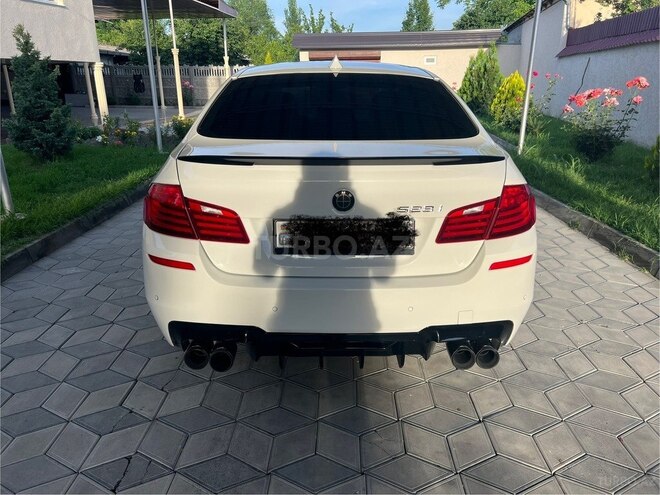 BMW 528 2015, 190,000 km - 2.0 l - Zaqatala