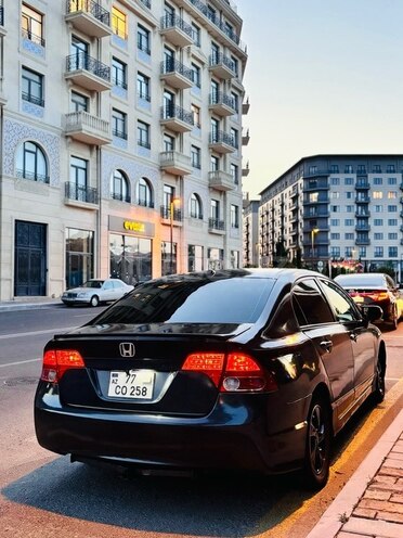 Honda Civic 2007, 231,500 km - 1.3 л - Bakı