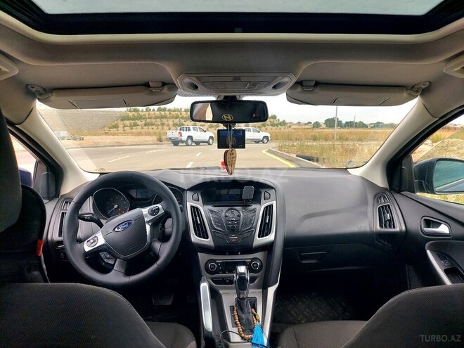 Ford Focus 2013, 233,800 km - 1.6 л - Bakı