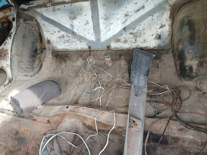 LADA (VAZ) 2106 1983, 22,000 km - 1.6 л - Bakı