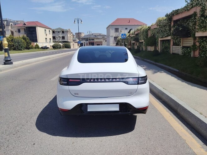 Leapmotor  2024, 15,000 km - 1.5 l - Bakı