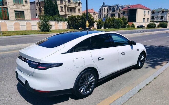 Leapmotor  2024, 15,000 km - 1.5 l - Bakı