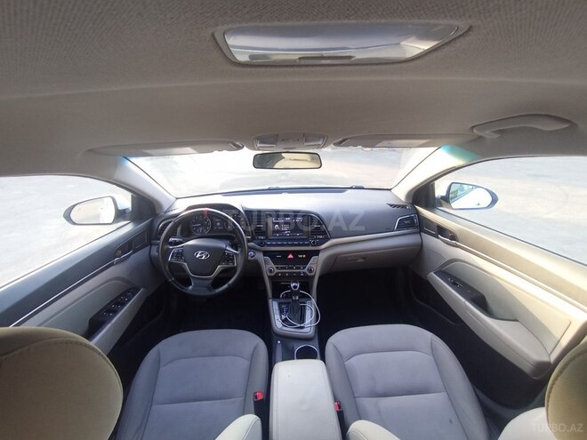 Hyundai Elantra 2016, 233,355 km - 1.4 l - Bakı