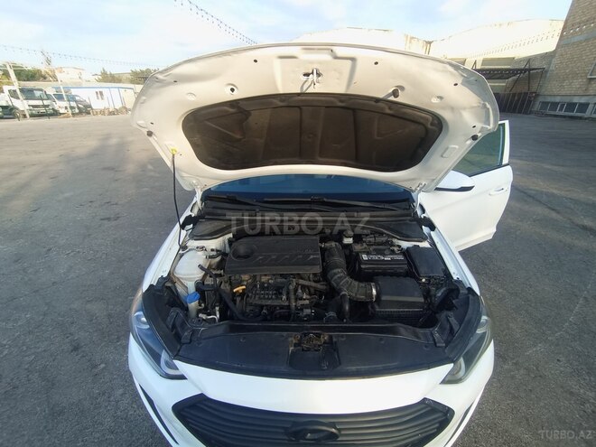 Hyundai Elantra 2016, 233,355 km - 1.4 l - Bakı
