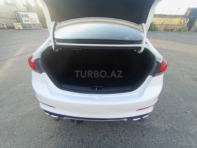 Hyundai Elantra 2016, 233,355 km - 1.4 l - Bakı