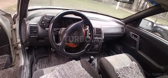 LADA (VAZ) 2110 2004, 226,890 km - 1.5 l - Qax