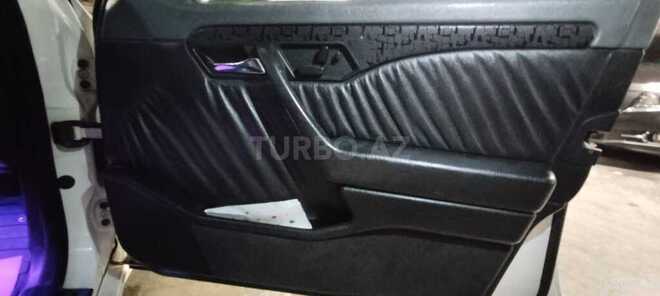 Mercedes C 220 1995, 442,000 km - 2.2 л - Bakı