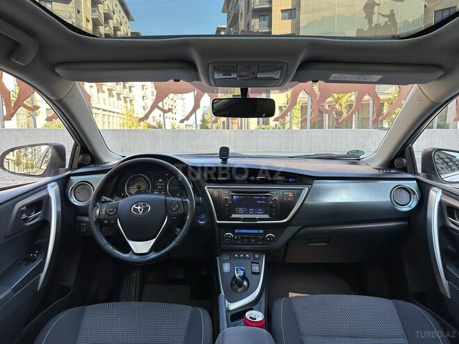 Toyota Auris 2014, 191,000 km - 1.8 l - Bakı