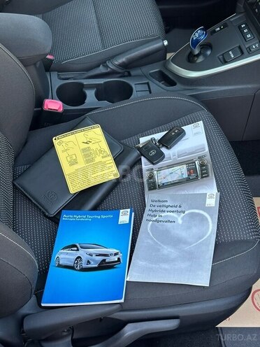 Toyota Auris 2014, 191,000 km - 1.8 l - Bakı