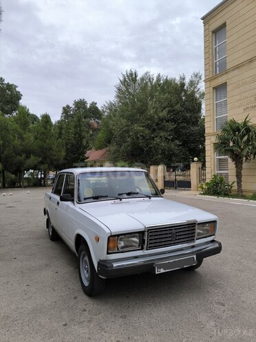 LADA (VAZ) 2107 2003, 90,000 km - 1.6 л - Şirvan