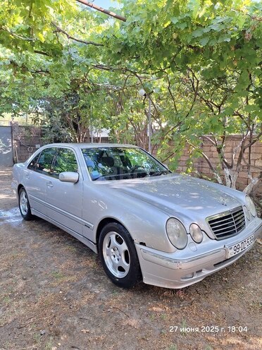 Mercedes E 240 2001, 350,000 km - 2.6 l - Bakı