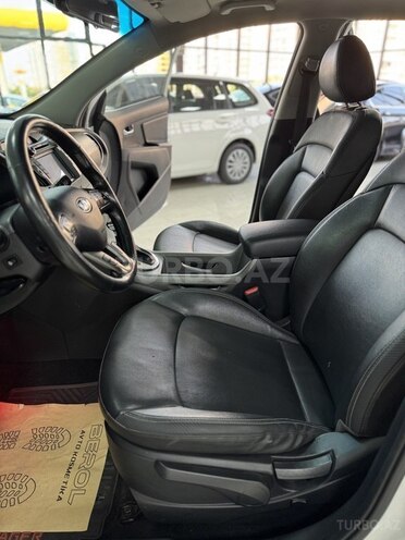 Kia Sportage-10