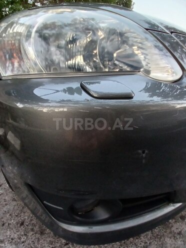 Toyota Corolla 2006, 220,000 km - 1.4 l - Bakı