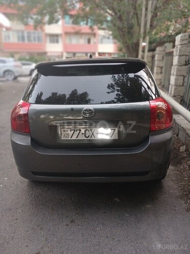 Toyota Corolla 2006, 220,000 km - 1.4 l - Bakı