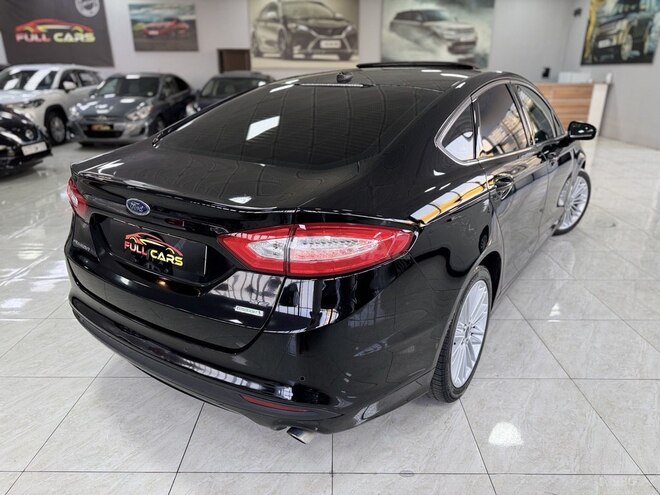 Ford Fusion (North America)-2