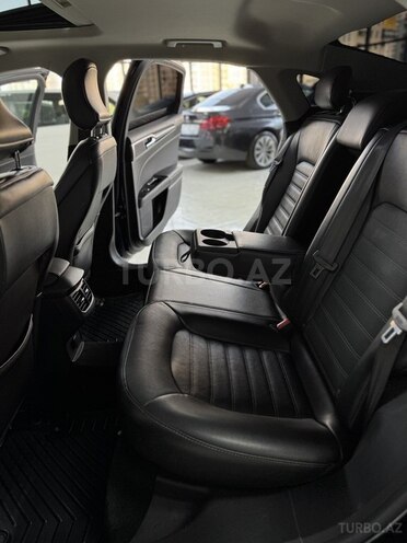 Ford Fusion (North America)-16