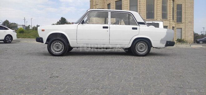 LADA (VAZ) 2107 2009, 95,000 km - 1.6 l - Bakı