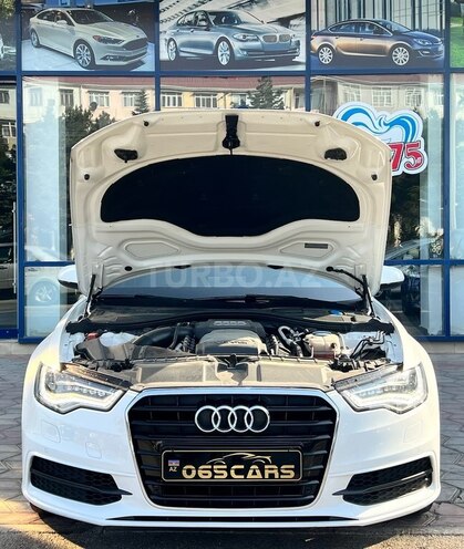 Audi A6-3