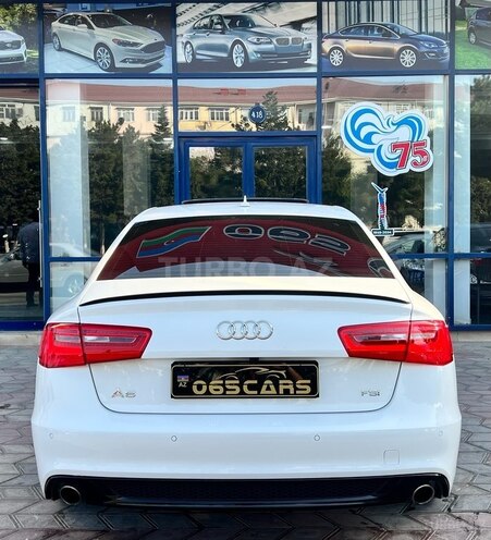 Audi A6-15