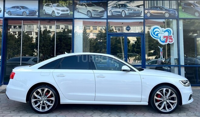 Audi A6-13