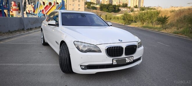 BMW 750 2009, 139,340 km - 4.4 l - Bakı