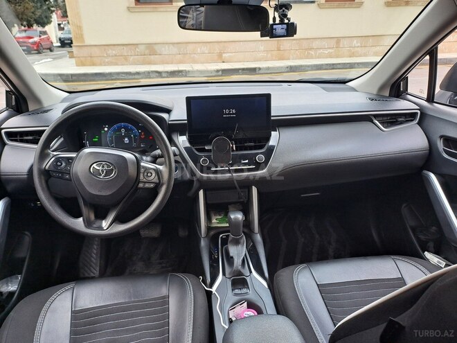 Toyota Corolla Cross 2024, 63,000 km - 2.0 l - Bakı