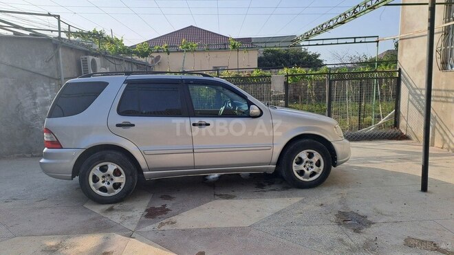 Mercedes ML 270 4MATIC 2003, 438,000 km - 2.7 л - Bakı