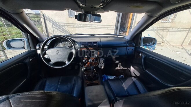 Mercedes ML 270 4MATIC 2003, 438,000 km - 2.7 л - Bakı