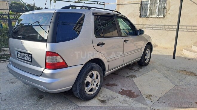 Mercedes ML 270 4MATIC 2003, 438,000 km - 2.7 л - Bakı