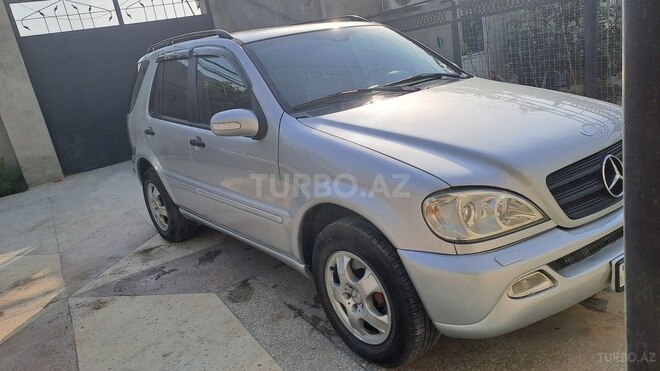 Mercedes ML 270 4MATIC 2003, 438,000 km - 2.7 л - Bakı