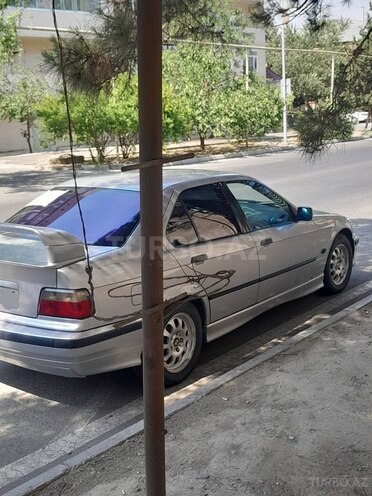 BMW 320 1997, 111,110 km - 2.0 l - Bakı