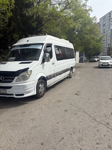 Mercedes Sprinter 315 2008, 580,000 km - 2.2 л - Sumqayıt