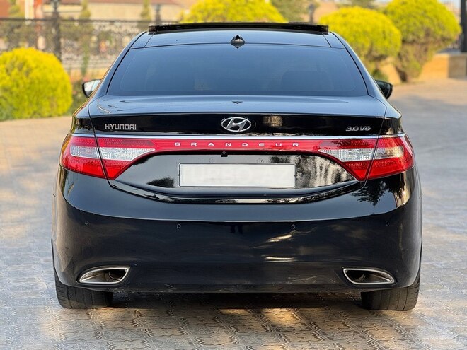 Hyundai Grandeur-6