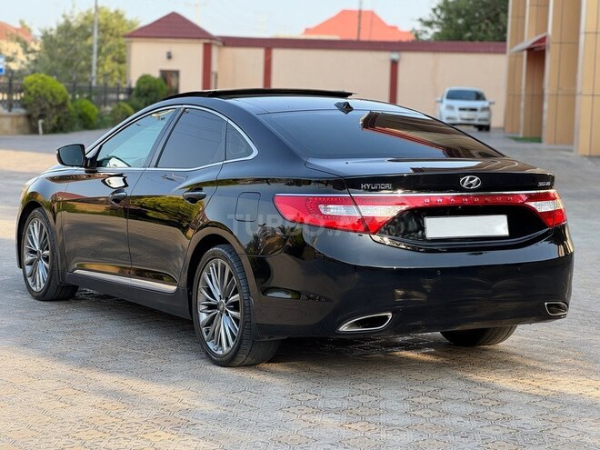 Hyundai Grandeur-5