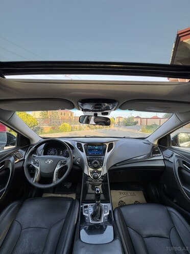Hyundai Grandeur-16