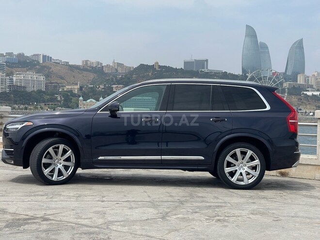 Volvo XC90-5