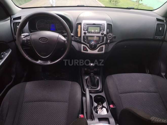 Hyundai i30 2009, 211,000 km - 1.6 l - Bakı