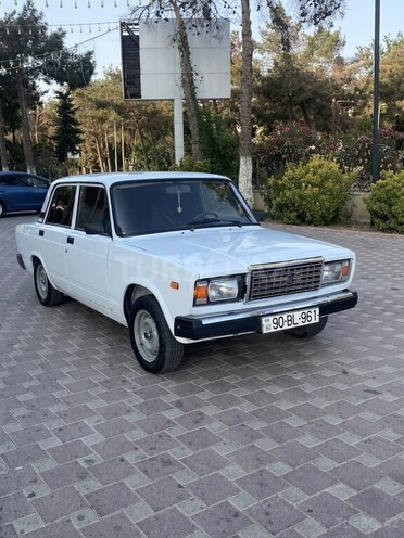 LADA (VAZ) 2107 2007, 85,000 km - 1.6 л - Şirvan
