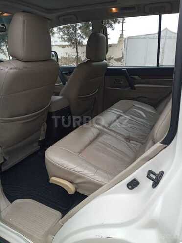 Mitsubishi Pajero 2007, 330,000 km - 3.0 l - Bakı