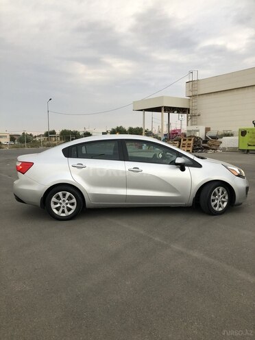 Kia Rio 2014, 180,000 km - 1.6 l - Bakı