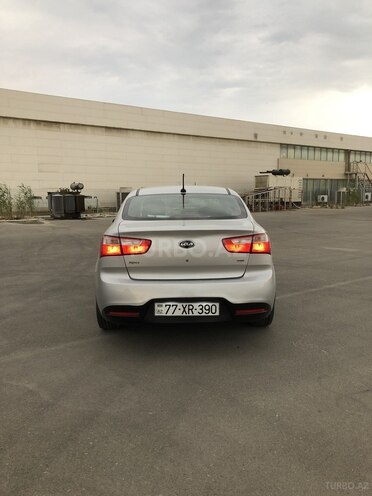 Kia Rio 2014, 180,000 km - 1.6 l - Bakı