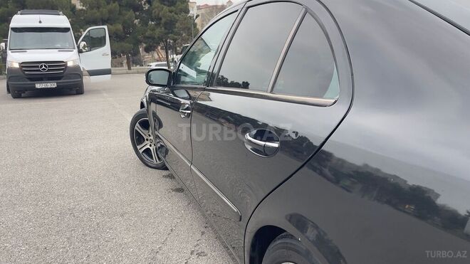 Mercedes E 220 d 2002, 380,000 km - 2.2 l - Bakı