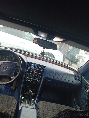 Mercedes C 220 1995, 520,000 km - 2.2 l - Biləsuvar