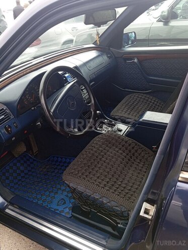 Mercedes C 220 1995, 520,000 km - 2.2 l - Biləsuvar