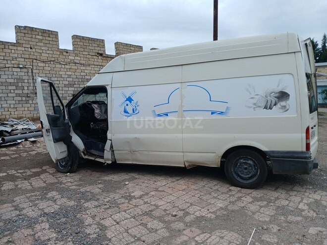Ford Transit 2000, 512,364 km - 2.4 л - Qazax