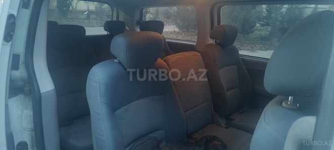 Hyundai H-1 2010, 425,000 km - 2.5 l - Sumqayıt