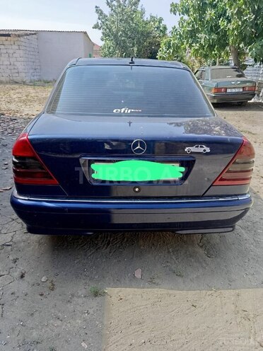 Mercedes C 220 1995, 520,000 km - 2.2 l - Biləsuvar