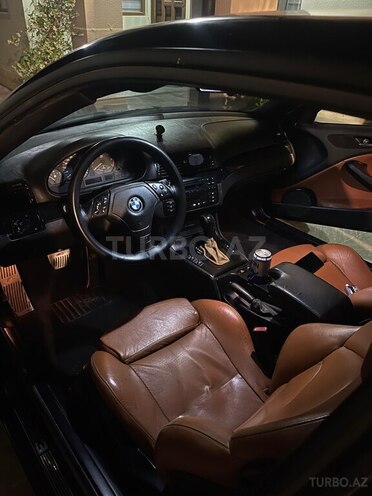 BMW 325 2000, 298,000 km - 2.5 l - Bakı