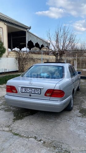 Mercedes E 230 1996, 340,880 km - 2.3 l - İmişli