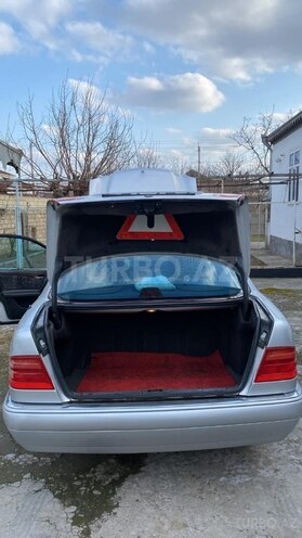 Mercedes E 230 1996, 340,880 km - 2.3 l - İmişli